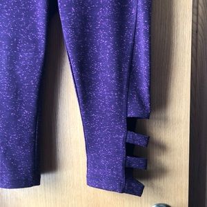 Vogo athletic leggings. XL